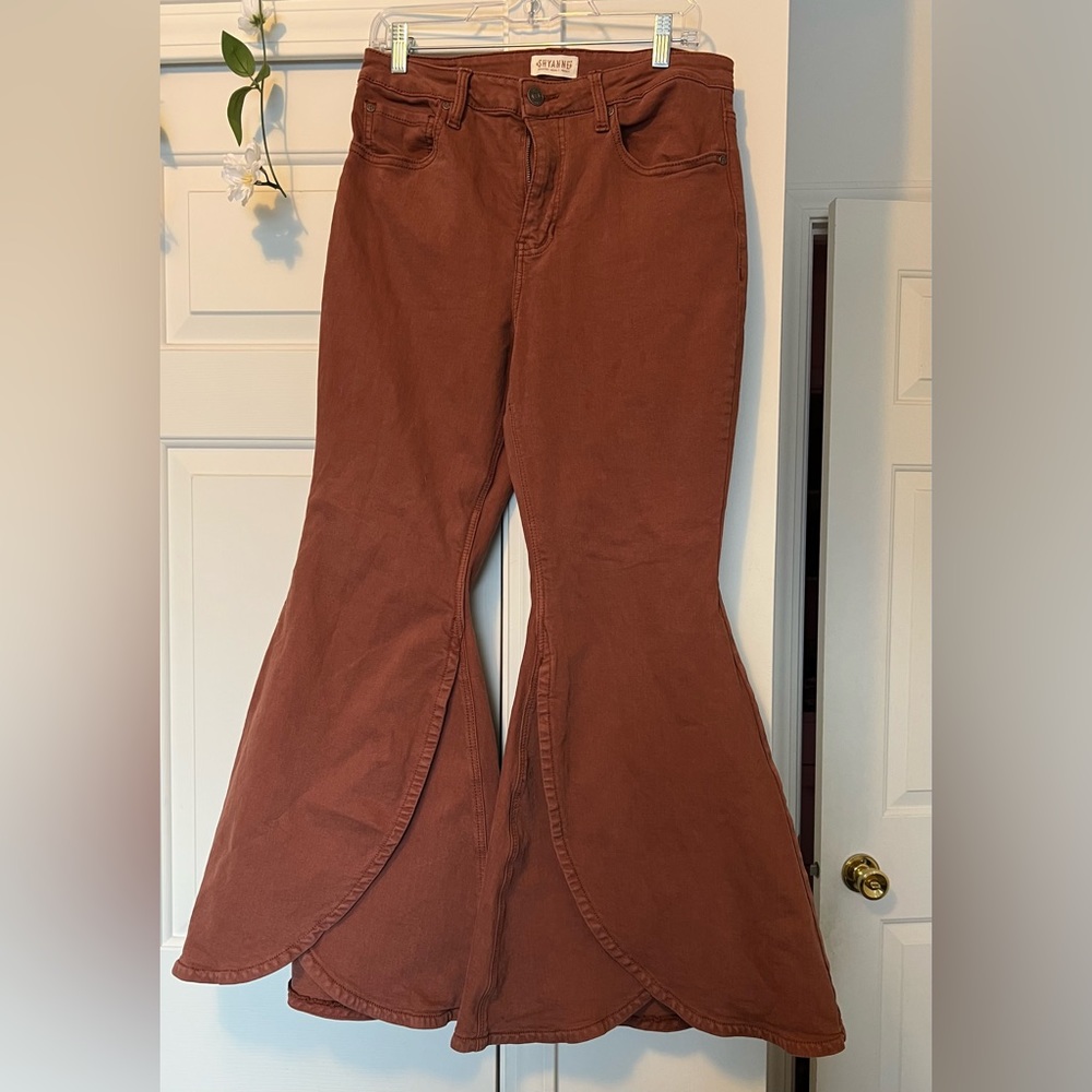Only worn once!